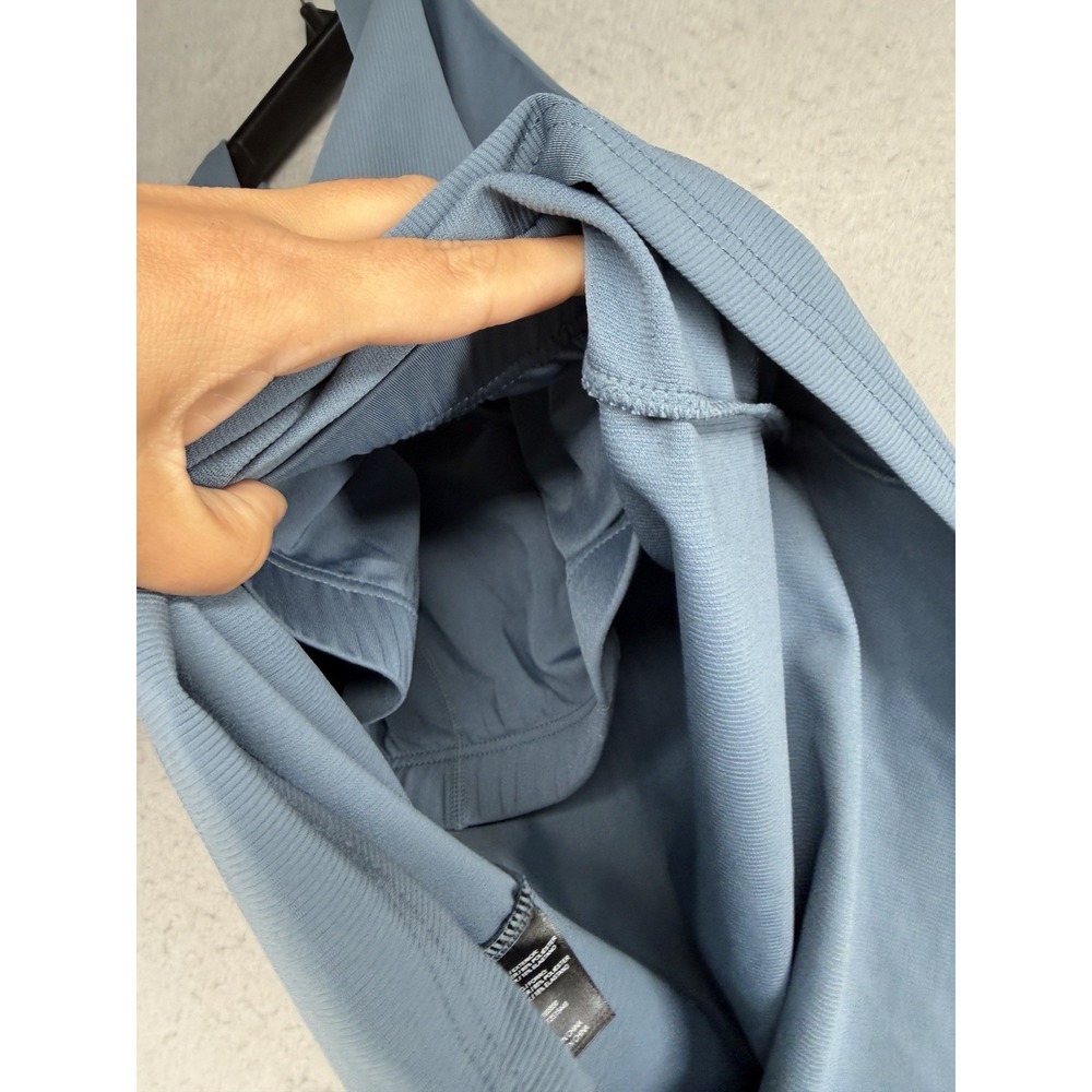 32 Degrees Cool Women's Soft Ribbed Fabric with Built-In-Bra Top Blue Size S - Picture 7 of 8